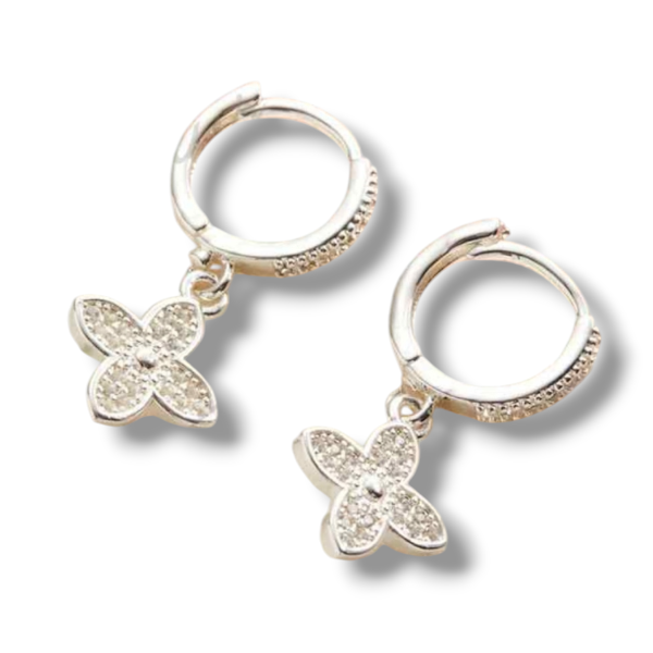 ARO BLANCO ARGOLLA MICROPAVE DIJE FLOR