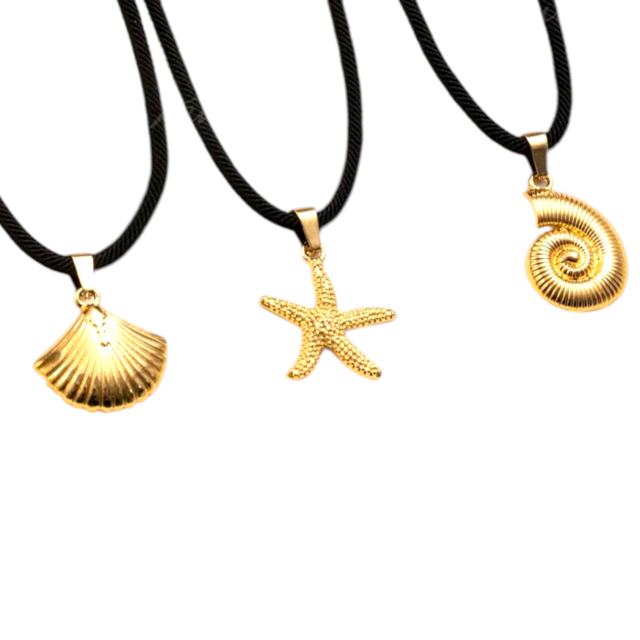 COLLAR ACERO DORADO CORDÓN NEGRO DIJE MARINO