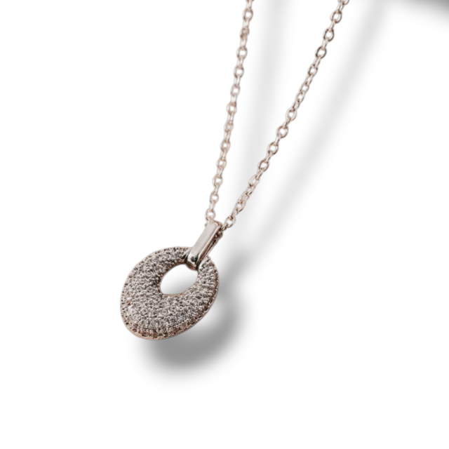 COLLAR ACERO DIJE OVALO MICROPAVE 
