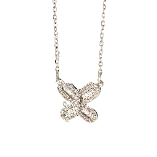 COLLAR ACERO DIJE MARIPOSA MICROPAVE 