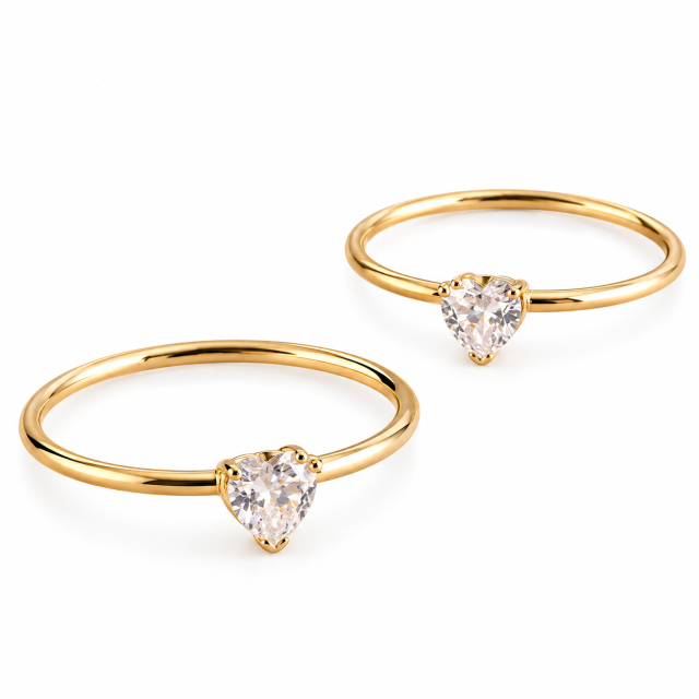 ANILLO ACERO DORADO CORAZÓN CUBIC
